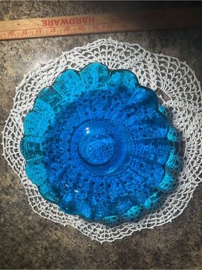 Vintage BLENKO turquoise glass petal shallow console bowl